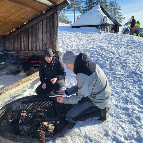 Campfire_lunch_lapland