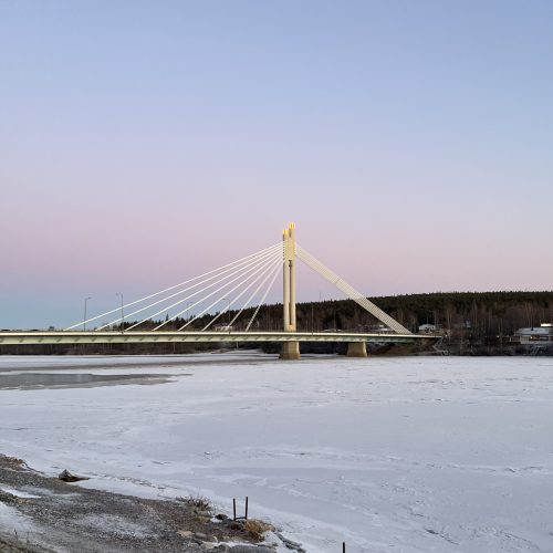 Rovaniemi_candel_bridge