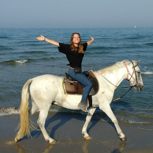 camargue-espiguette-horse-riding-beach